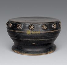 鼓:打擊樂器